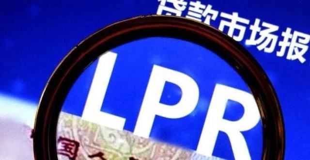 2025最新最近网贷能下款的口子，今年可以尝试这5个还能下款的网贷2025最新
