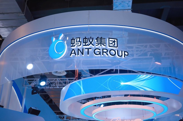 2025哪个借款平台可以借24期，专业概括5个5个分24期利息低的正规贷款平台