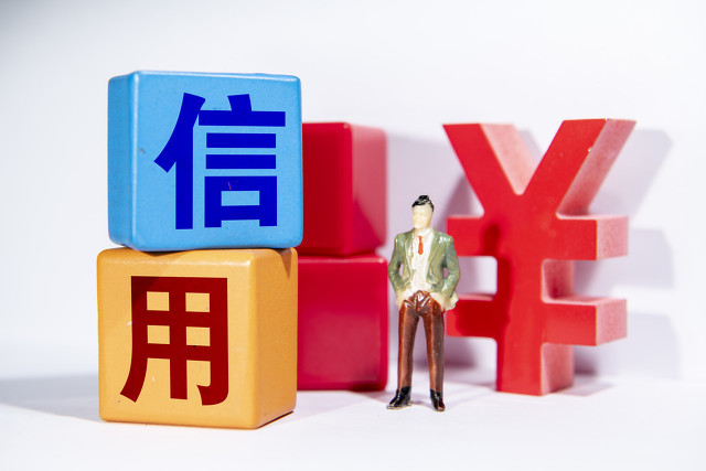 最近还能下款的分期口子，今年推荐5个闲猪借钱给我8000就下款了