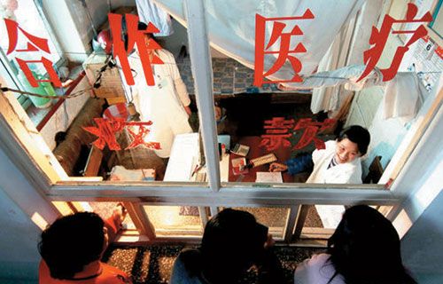 2025年17岁借钱小额1000到3000，权威概括5个17可以借款的，立马到账